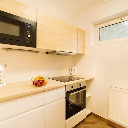 Appartement Topaz Apartmanhazak *
