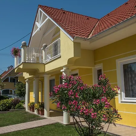 Appartement Topaz Apartmanhazak